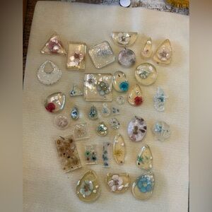 Handmade Floral Resin Pendants Necklace Charms in Mixed Pastel Colors,